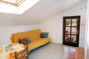 Posedenie v ubytovaní Apartments and rooms with parking space Palit, Rab - 5039