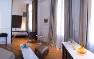 Гостиная зона в Esplendor by Wyndham Savoy Rosario
