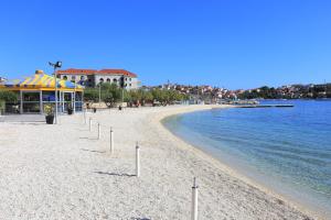 Fotografia z galérie ubytovania Apartments for families with children Seget Vranjica, Trogir - 2976 v Donji Seget