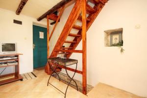 Fotografie z fotogalerie ubytování Family friendly house with a swimming pool Talez, Vis - 8850 v destinaci Vis