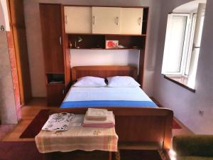 Fotografie z fotogalerie ubytování Apartments with WiFi Vis - 8843 v destinaci Vis