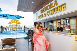 Гості Menora Grand Da Nang