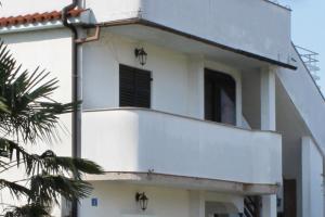 Fotografie z fotogalerie ubytování Family friendly apartments with a swimming pool Babici, Umag - 2531 v destinaci Umag