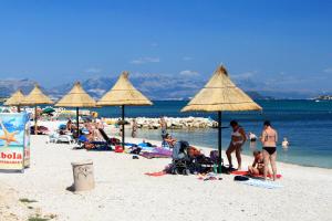 Fotografia z galérie ubytovania Apartments with a parking space Trogir - 9455 v Trogiri