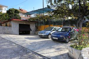 Fotografia z galérie ubytovania Apartments by the sea Trogir - 10342 v Trogiri