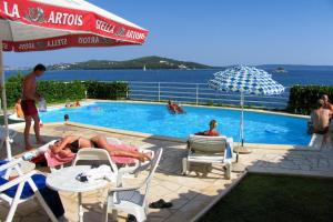 Fotografie z fotogalerie ubytování Seaside apartments with a swimming pool Seget Vranjica, Trogir - 2571 v Trogiru