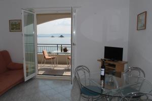Fotografie z fotogalerie ubytování Seaside apartments with a swimming pool Seget Vranjica, Trogir - 2571 v Trogiru