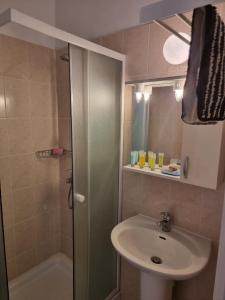 Ένα μπάνιο στο Panoramic Holidays - Standard 34