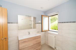 Kúpeľňa v ubytovaní LAGA Surf VILLA by Urdaibai Rentals