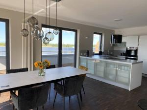 Fotografie z fotogalerie ubytování Exklusive Penthouse-Wohnung im Herzen Rostocks v Rostocku