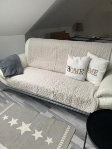 Fotografie z fotogalerie ubytování Apartmán U památného stromu v podkroví v destinaci Česká Lípa + 14 fotografií