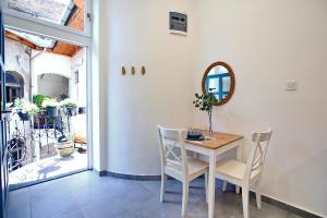 Cozy apartment in the heart of Budapest 1061 Budapest, 43 Paulay Ede utca kép - 2