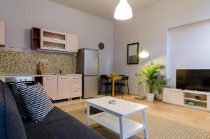 Kuchyňa alebo kuchynka v ubytovaní I30 Studio Apartment In Central Location.