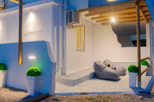 Kép Endless Blue from Syros - Megas Gialos Resort - Suite 1 szállásáról Áno Szíroszban a galériában