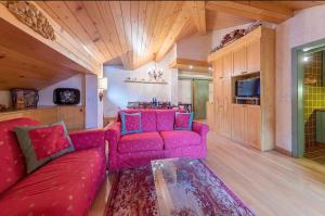 Fotografia z galérie ubytovania Deliziosa mansarda ai piedi della pista 3Tre v destinácii Madonna di Campiglio
