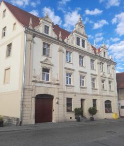 Budova, kde se kapslový hotel nachází