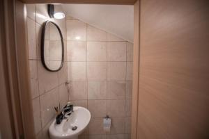 Kúpeľňa v ubytovaní Brand new maisonette in Chanioti, Chalkidiki