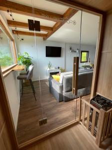Kuchyň nebo kuchyňský kout v ubytování Lunela estate with sauna