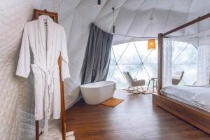 Voodi või voodid majutusasutuse Serene Glamping سيرين toas