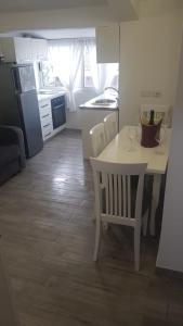 Gallery image of Mimoza Appartament in Golem +28 photos