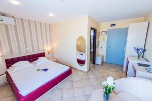 Кровать или кровати в номере Hotel Prestige