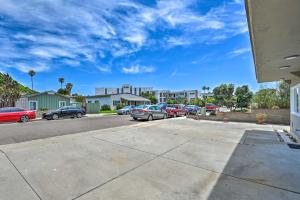 Foto San Diegos asuva majutusasutuse Mod San Diego Apt with Patio - Walk to Harbor! galeriist