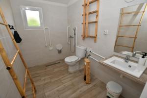 Kylpyhuone majoituspaikassa ZENIA HOSTEL