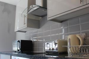 Imagen de la galería de Lovely Central Luton Studio - Ideal for Airport!, en Luton 6 fotos más