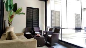 Posezení v ubytování Selecta Elegante Apartamento con Patio en Centro Historico