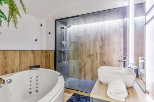 Kúpeľňa v ubytovaní Appartement - Château de Beuzeval - Welkeys