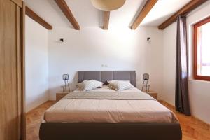 Zdjęcie z galerii obiektu Attractive villa - Casa NaiR w mieście Benkovac