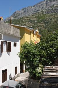 Fotografia z galérie ubytovania Apartments with a parking space Baska Voda, Makarska - 6785 v destinácii Baška Voda