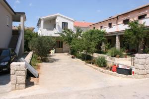 Fotografie z fotogalerie ubytování Apartments by the sea Mandre, Pag - 6457 v destinaci Kolan