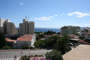 Fotografia z galérie ubytovania Apartments with a parking space Makarska - 6844 v destinácii Makarska