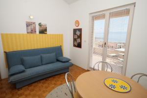 Area tempat duduk di Apartments with a parking space Makarska - 6667