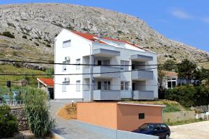 Nespecifikovaný výhled na hory nebo výhled na hory při pohledu z apartmánu