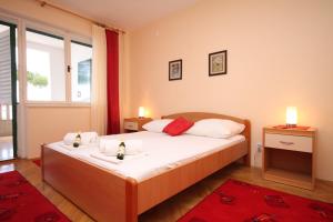 Fotografia z galérie ubytovania Apartments by the sea Brela, Makarska - 6674 v destinácii Brela