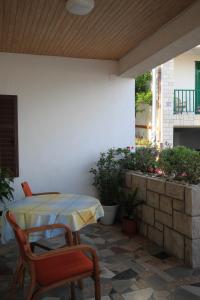 Fotografia z galérie ubytovania Apartments with a parking space Brela, Makarska - 6747 v destinácii Brela