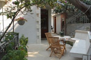 Balkon lub taras w obiekcie Apartments by the sea Zaklopatica, Lastovo - 8346