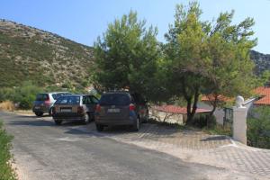 Fotografia z galérie ubytovania Apartments by the sea Skrivena Luka, Lastovo - 8352 v destinácii Lastovo
