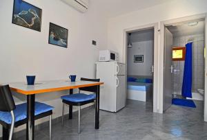 Dapur atau dapur kecil di Studio Pasadur 8351a