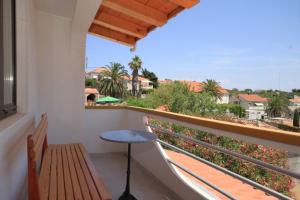 Balkón nebo terasa v ubytování Apartments by the sea Sali, Dugi otok - 8174