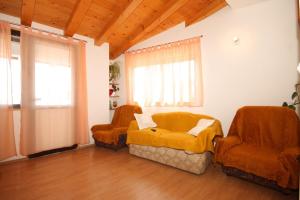 Posedenie v ubytovaní Apartment Sali 8174a