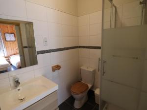 Kúpeľňa v ubytovaní Appartement Moderne, 14 Pers, Proche Pistes, Sauna, WIFI, Animaux Acceptés - FR-1-502-360