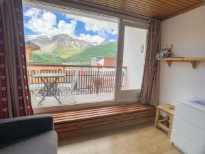 Výhľad na hory alebo výhľad na hory priamo z apartmánu + 2 fotografie