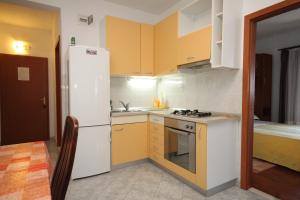 Zdjęcie z galerii obiektu Apartment Zaklopatica 8393a w mieście Lastovo