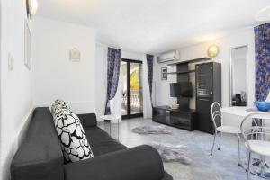 Posezení v ubytování Apartments by the sea Okrug Gornji, Ciovo - 8625