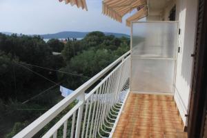 Zdjęcie z galerii obiektu Apartments by the sea Muline, Ugljan - 8520 w mieście Donje Selo
