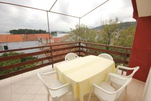 Fotografie z fotogalerie ubytování Apartments by the sea Preko, Ugljan - 8522 v destinaci Poljana
