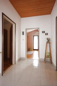 Fotografie z fotogalerie ubytování Apartments by the sea Preko, Ugljan - 8522 v destinaci Poljana